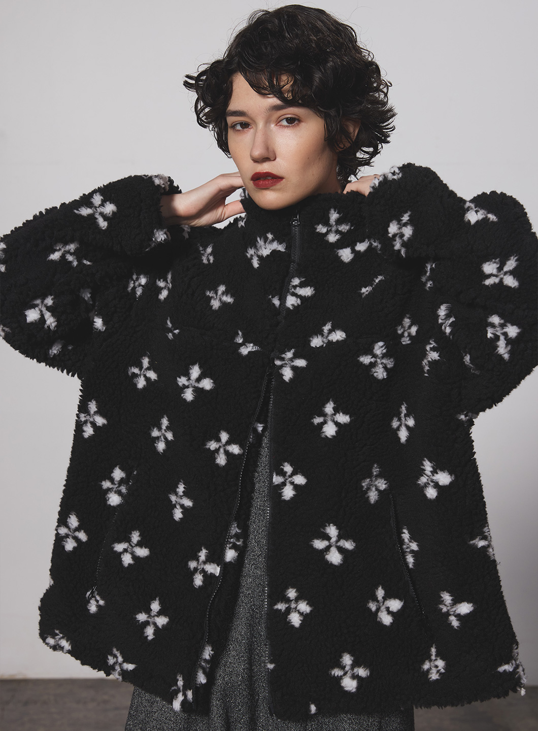 【11/6発売】フラワーボアジップブルゾン