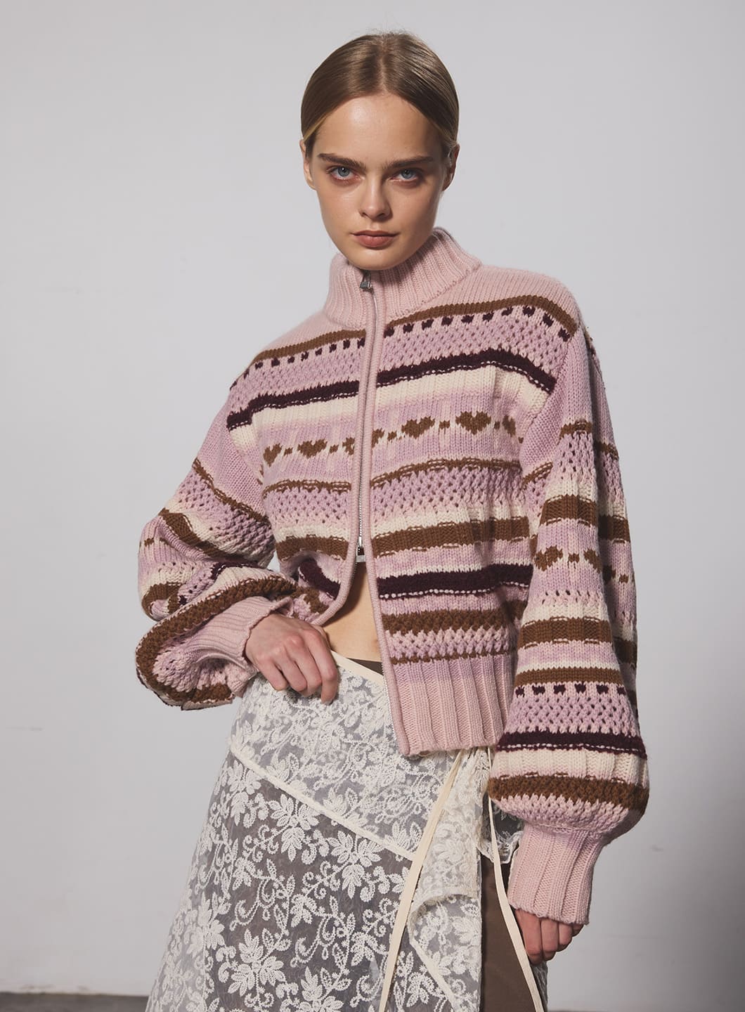 【11/20発売】マルチボーダージップニット