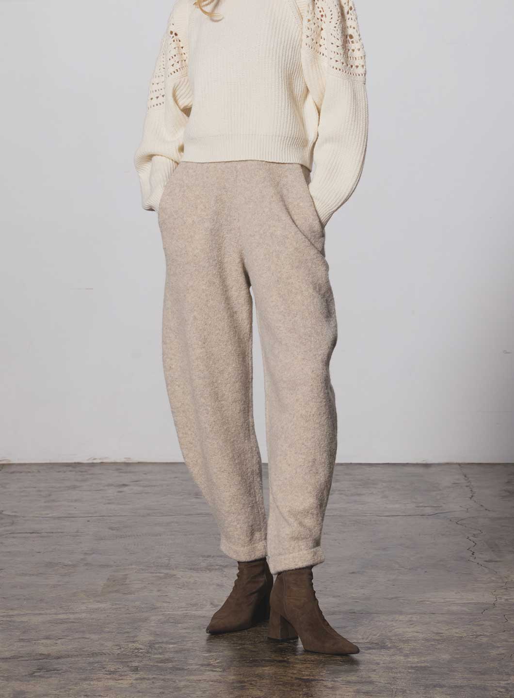 【10/23発売】ニットバレルレッグパンツ