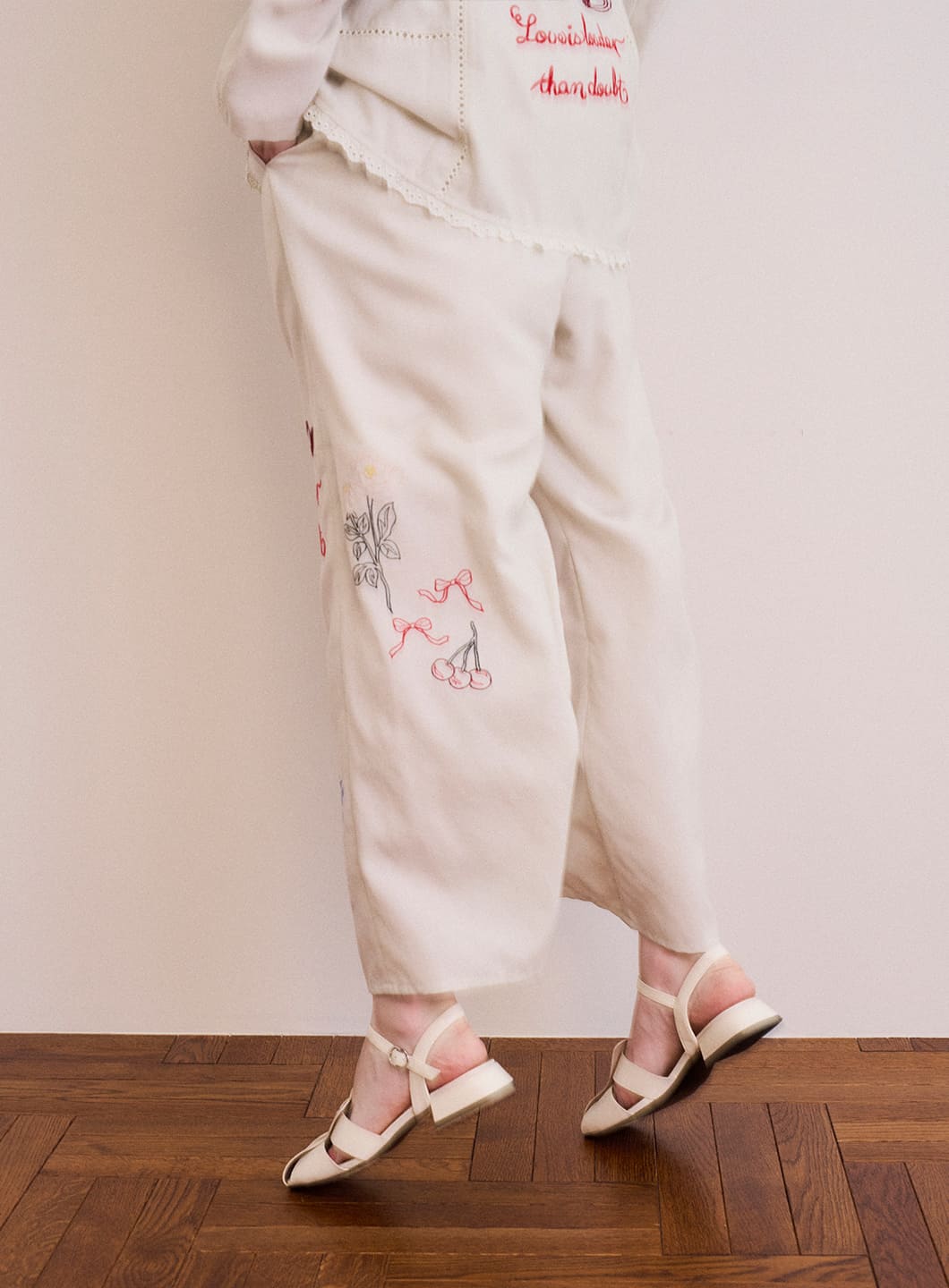 【先行受注】ヴィンテージ刺繍パンツ