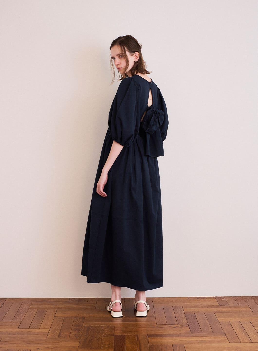 【3/12発売】バックオープンワンピース