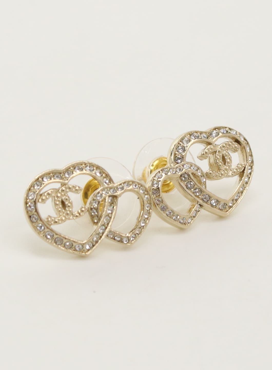 CHANEL ハートピアス