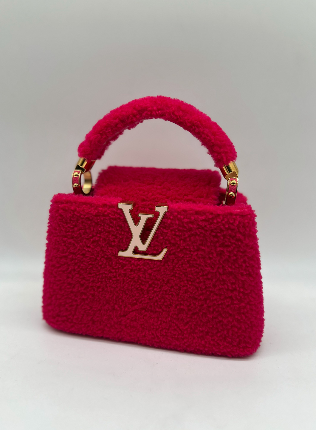 LOUIS VUITTON シアリング カプシーヌMM