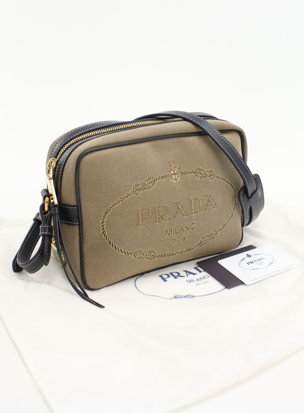 PRADA ショルダーバッグ